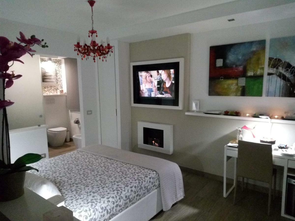 H5-5H Luxury Room Maranello Exteriér fotografie